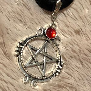 pentagram choker